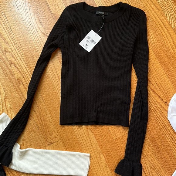 Forever 21 - Lot of 4 Knit Tops & Bodysuit NWT Size Medium - Picture 5 of 6